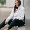 Premium APR Essentials Hoodie Stick weiß – Produktnummer APRCW41108730 | VTEC Chiptuning