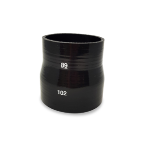 APR 2.5 TFSI Turbo Inlet Adapter Silikonmuffe 102/89 mm APR 2.5 TFSI Turbo Inlet Adapter Silikonmuffe 102/89 mm – Produktnummer CI100038M | VTEC Chiptuning