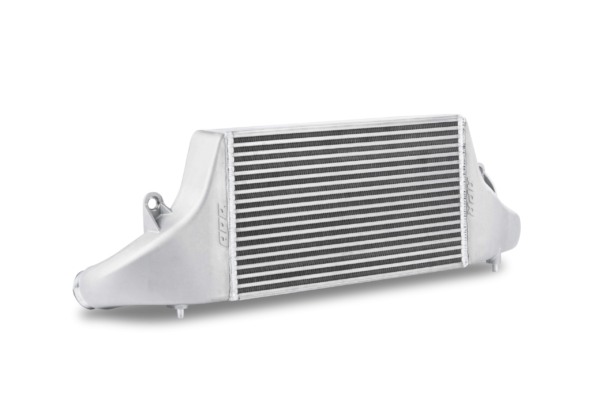 APR Ladeluftkühler RS 3 (8V/8Y) & RS Q3 (F3) 2.5 TFSI EA855 EVO APR Ladeluftkühler RS 3 (8V/8Y) & RS Q3 (F3) 2.5 TFSI EA855 EVO – Produktnummer IC100024 | VTEC Chiptuning
